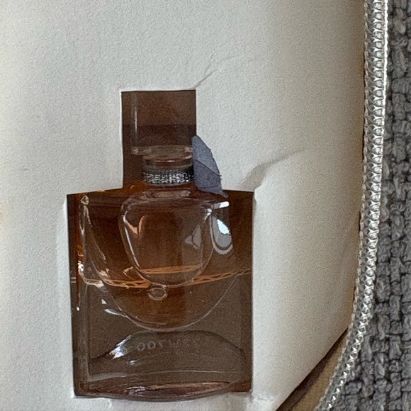 LANCOME Luxury Gift Set – Full & Travel Sizes + Large-rose Embossed Pouch - Picture 15 of 16